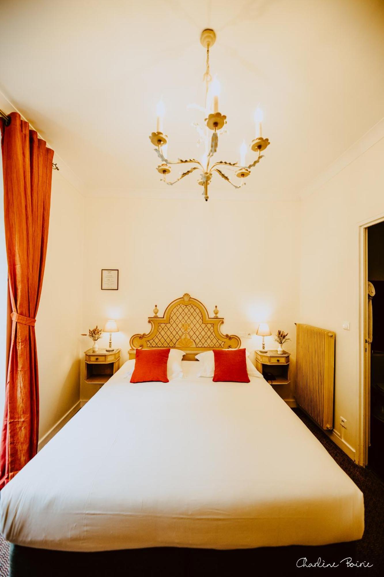 Grand Hotel Des Bains Vals-les-Bains Esterno foto